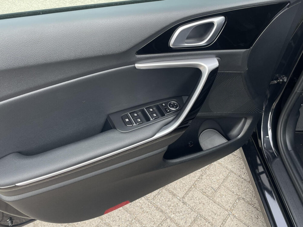 51066426-kia-ceed-sportswagon-1-0-t-gdi-dynamicplusline-btw-18-inch-lm-velgen-stoel-stuurverwarming-elektr-achterklep-2023