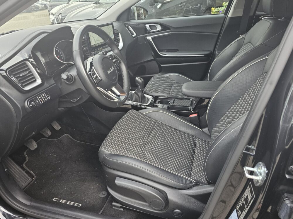 Kia Ceed Sportswagon 1.0 T-GDi DynamicPlusLine 18 Inch LM Velgen | Stoel-stuurverwarming | Elektr Achterklep |