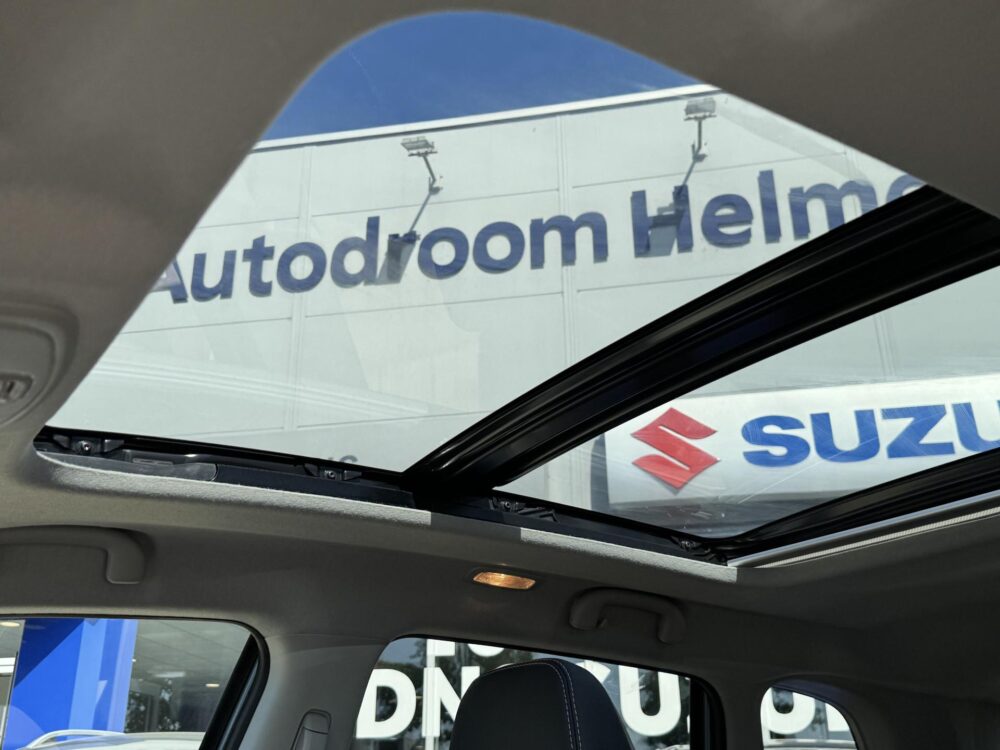 Suzuki Vitara 1.4 Boosterjet Style Hybrid Automaat Betreft een Demo. Direct leverbaar