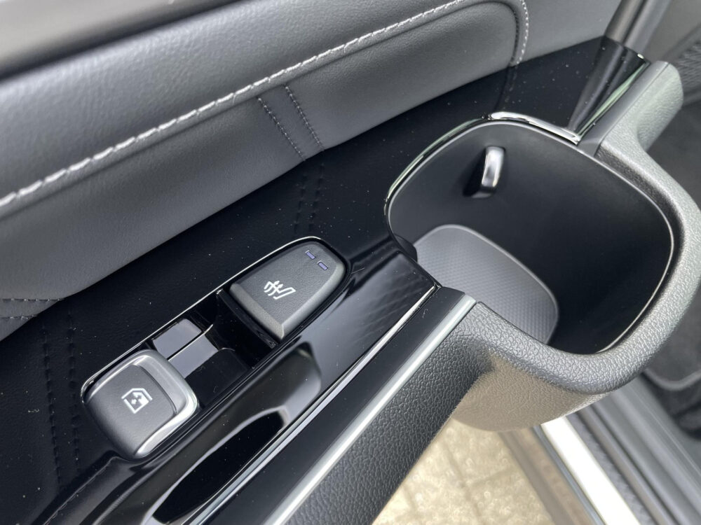 Kia Sorento 1.6 T-GDi Plug-in Hybrid 4WD ExecutiveLine 6p. | 360* Camera | Panorama schuif kantel dak | Stoel verwarming en ventilatie |