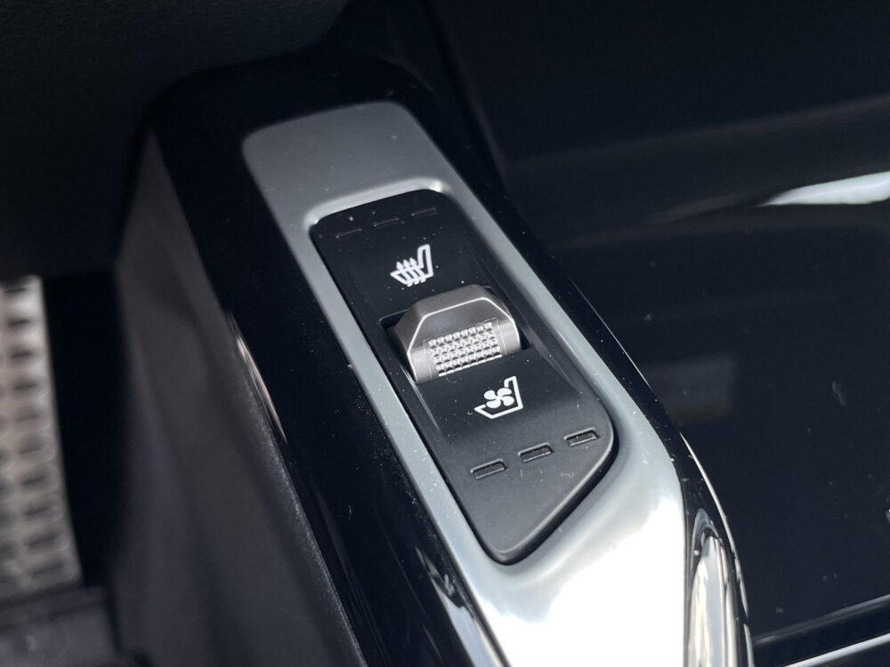 Kia Sorento 1.6 T-GDi Plug-in Hybrid 4WD ExecutiveLine 6p. | 360* Camera | Panorama schuif kantel dak | Stoel verwarming en ventilatie |