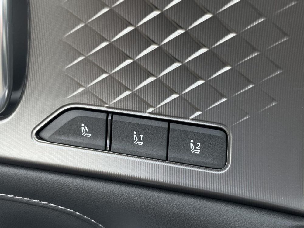 Kia Sorento 1.6 T-GDi Plug-in Hybrid 4WD ExecutiveLine 6p. | 360* Camera | Panorama schuif kantel dak | Stoel verwarming en ventilatie |