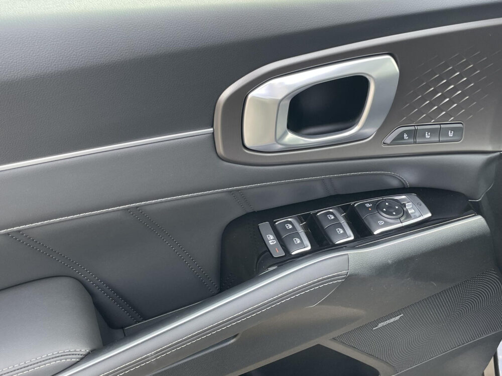 Kia Sorento 1.6 T-GDi Plug-in Hybrid 4WD ExecutiveLine 6p. | 360* Camera | Panorama schuif kantel dak | Stoel verwarming en ventilatie |