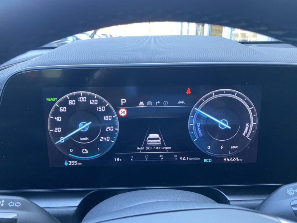 Kia Niro EV DynamicLine 64.8 kWh | Navigatie | Achteruitrijcamera |