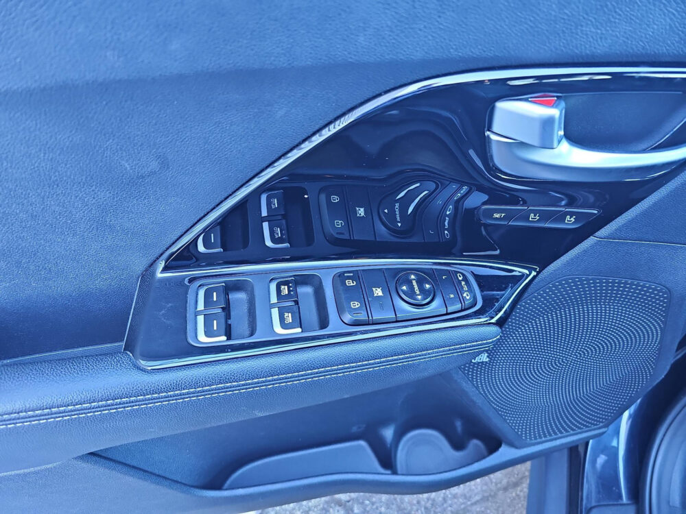 Kia e-Niro ExecutiveLine 64 kWh Leder | Stoelverwarming – koeling