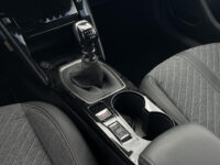 51555515-peugeot-2008-1-2-puretech-100-allure-airco-digitaal-dashboard-navigatie-cruise-control-2024