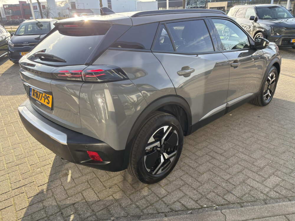 Peugeot 2008 1.2 PureTech 100 Allure Airco | digitaal dashboard | Navigatie | Cruise Control