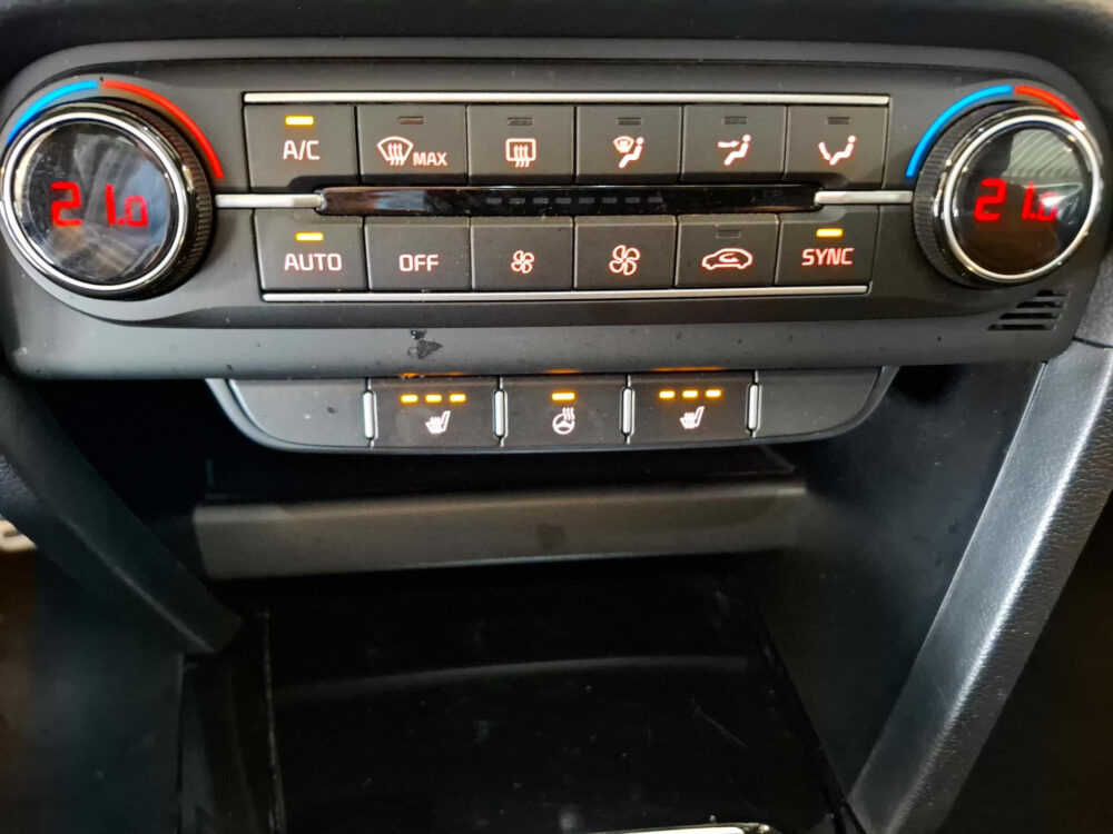 Kia XCeed 1.0 T-GDi GT-Line First Edition Airco | 18″Velgen | DAB radio | Camera