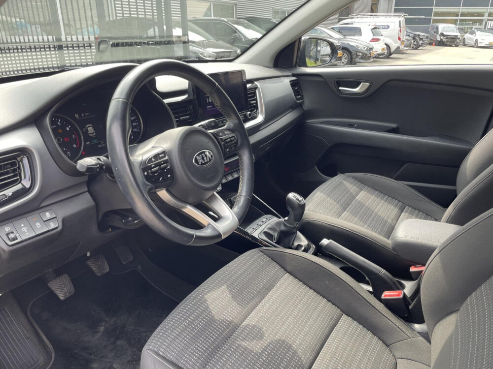 Kia Stonic 1.0 T-GDi MHEV DynamicPlusLine | CarPlay | Cruise | Navi