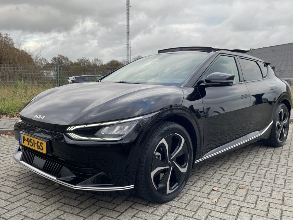 Kia EV6 Plus Advanced 77.4 kWh | Elektrische stoelen met geheugen | Sfeerverlichting | Trekhaak |