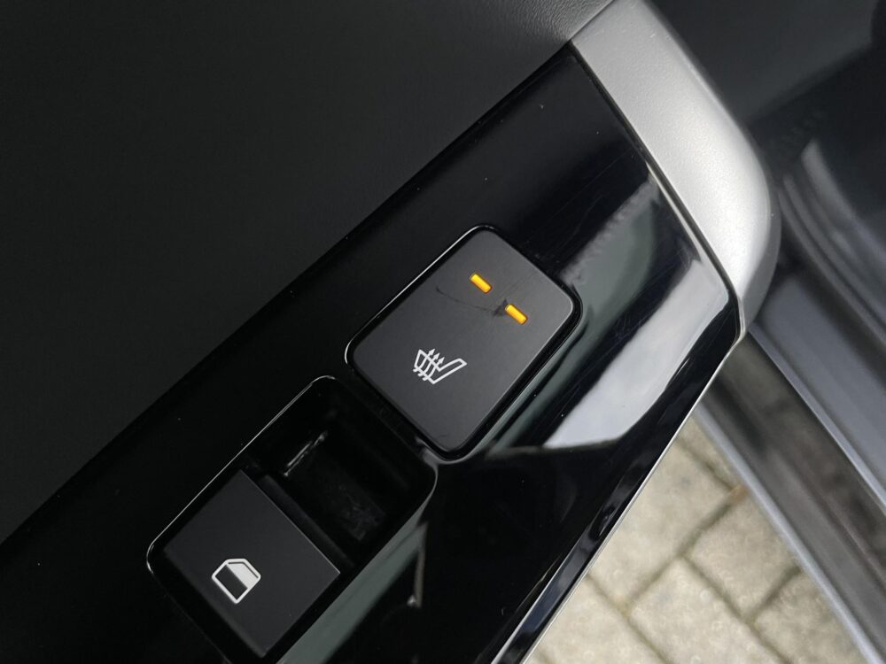 Kia EV6 Plus Advanced 77.4 kWh | Elektrische stoelen met geheugen | Sfeerverlichting | Trekhaak |