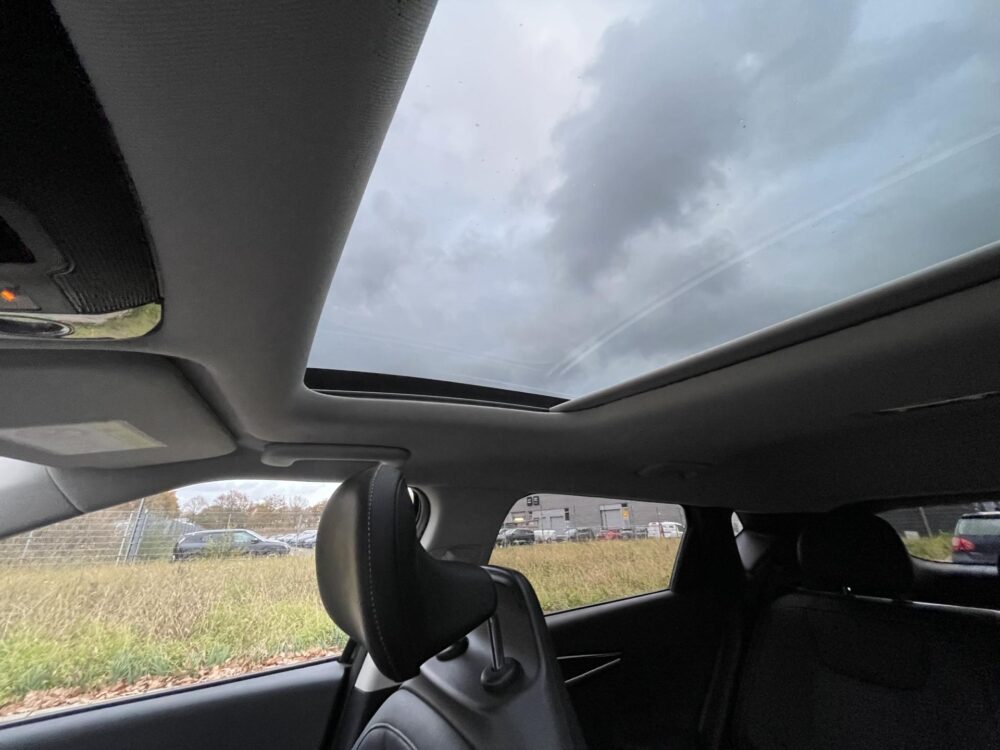 Kia EV6 Plus Advanced 77.4 kWh | Elektrische stoelen met geheugen | Sfeerverlichting | Trekhaak |