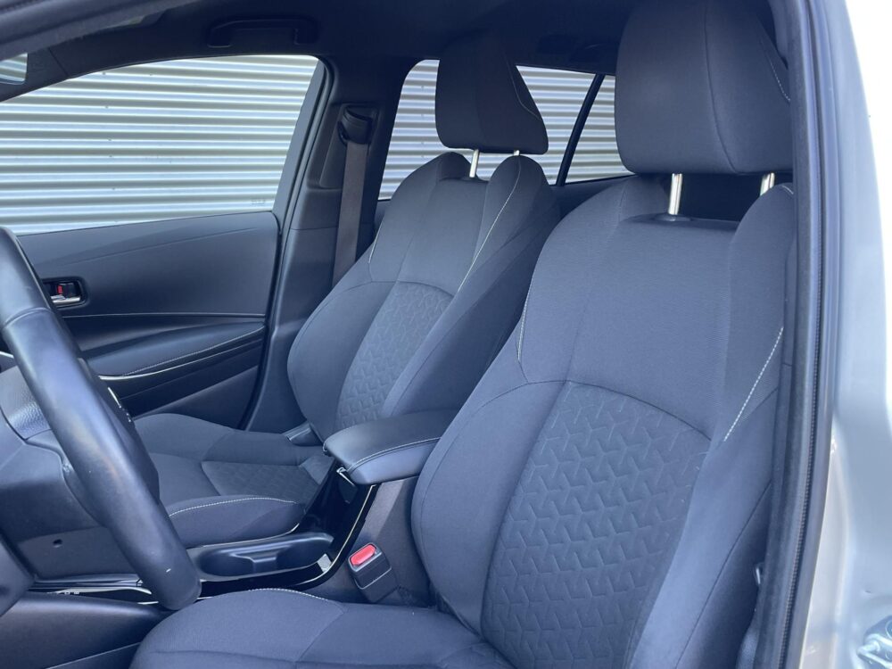 Suzuki Swace 1.8 Hybrid Style Fabrieksgarantie  Apple Carplay/Android Auto |