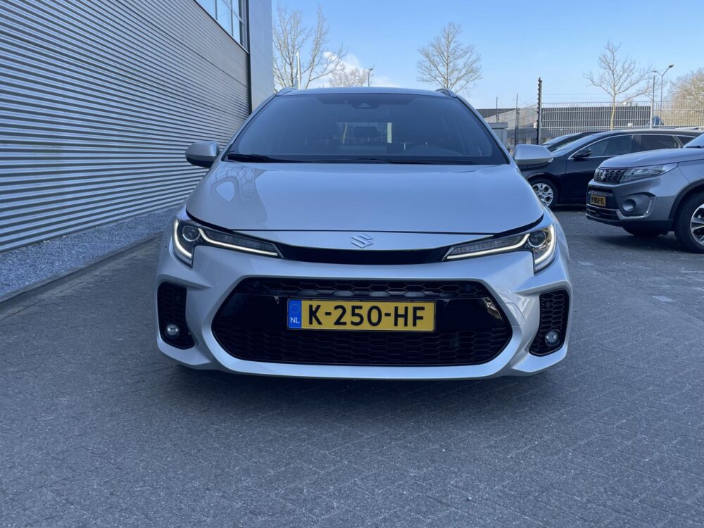 Suzuki Swace 1.8 Hybrid Style Fabrieksgarantie  Apple Carplay/Android Auto |