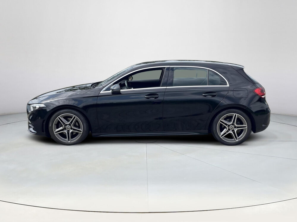 Mercedes-Benz A-Klasse 200 AMG Line | BTW ! ! | MBUX | Cruise | Climate |