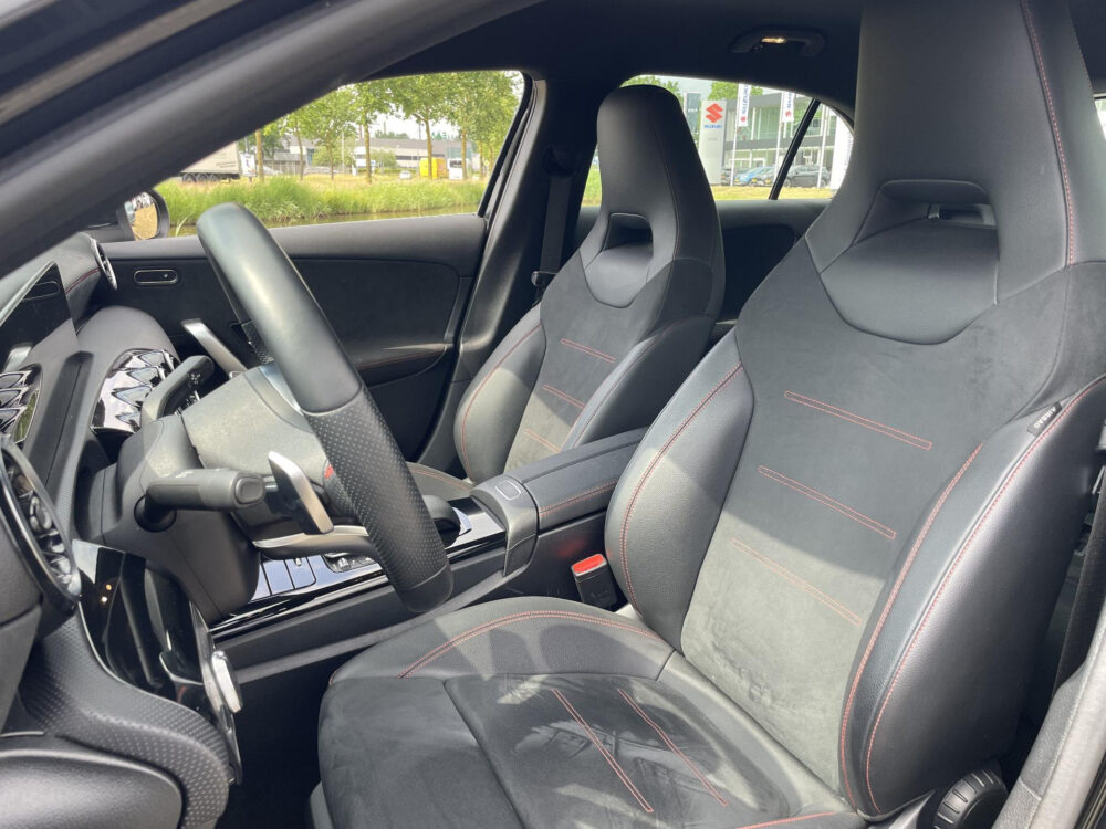 Mercedes-Benz A-Klasse 200 AMG Line | BTW ! ! | MBUX | Cruise | Climate |