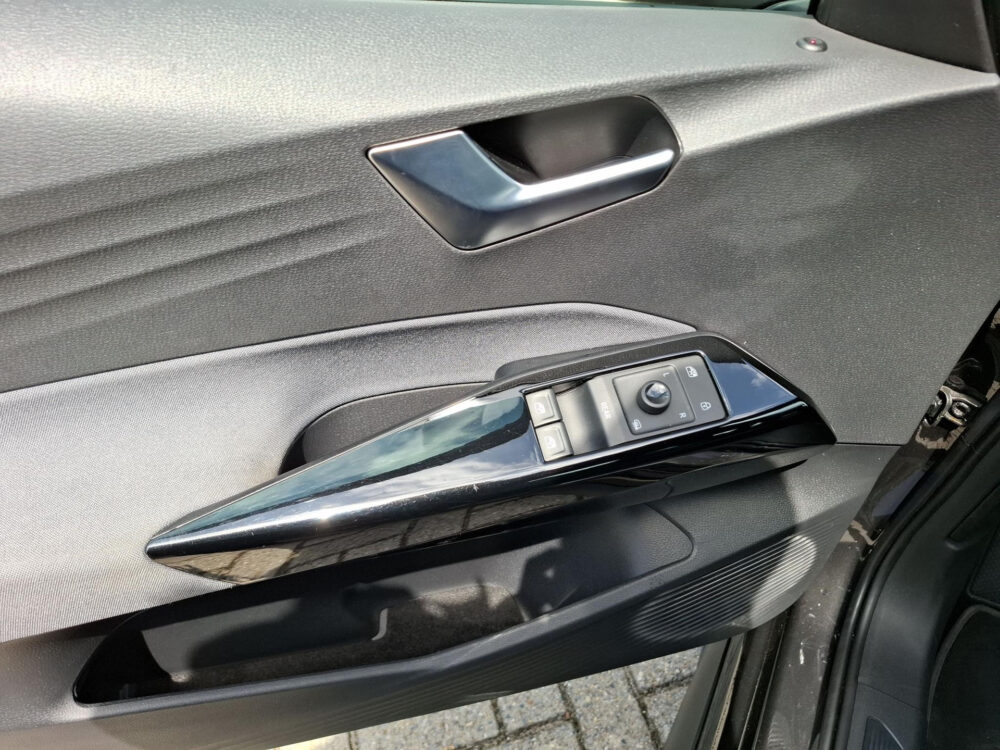 Volkswagen ID.3 First 58 kWh | Stoelverwarming |