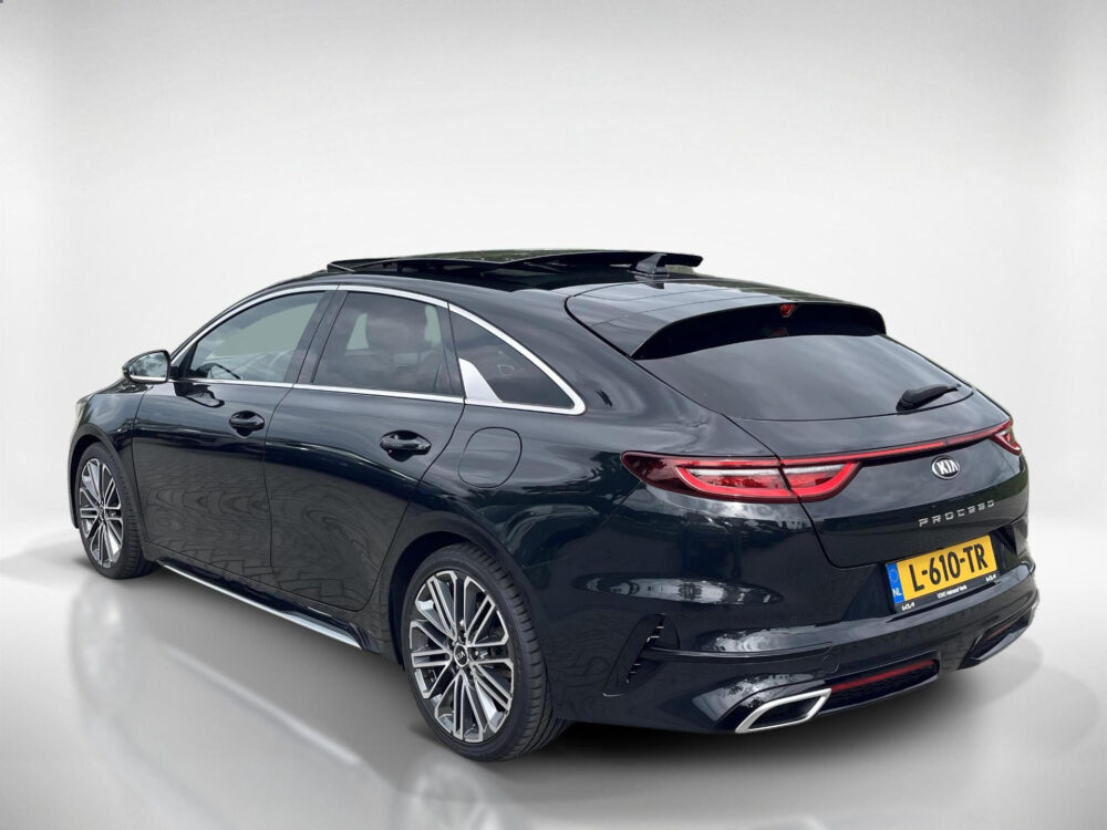 51576292-kia-proceed-1-5-t-gdi-gt-plusline-btw-panodak-18inch-2021