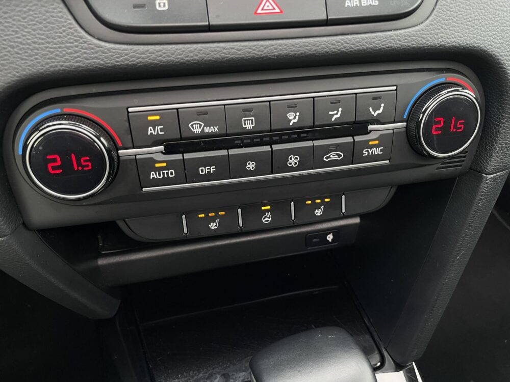 Kia ProCeed 1.5 T-GDI GT-PlusLine PanoDak // 18inch