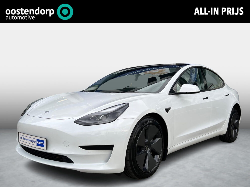 Tesla Model 3 Standard RWD Plus | | Camera | Keyless |