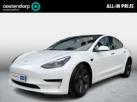 Tesla Model 3 Standard RWD Plus | | Camera | Keyless |