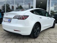 Tesla Model 3 Standard RWD Plus | | Camera | Keyless |