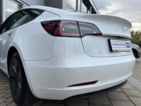Tesla Model 3 Standard RWD Plus | | Camera | Keyless |