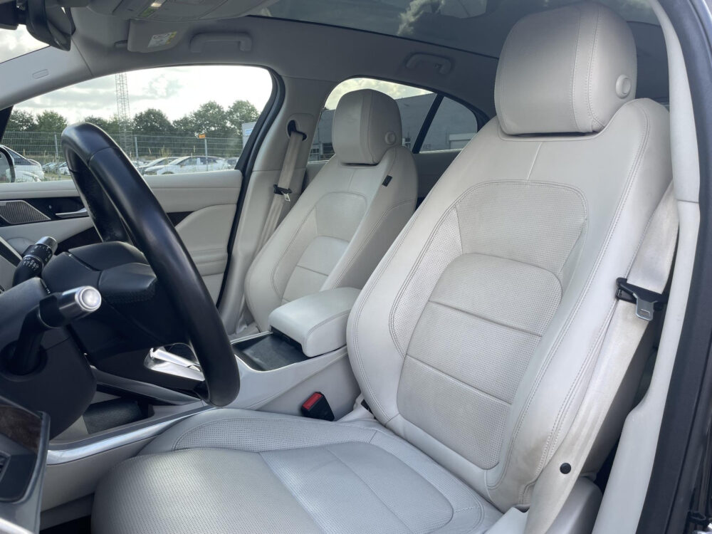 51576294-jaguar-i-pace-ev400-hse-tijdelijk-gratis-laadpaal-soh-939-afneembare-trekhaak-2018