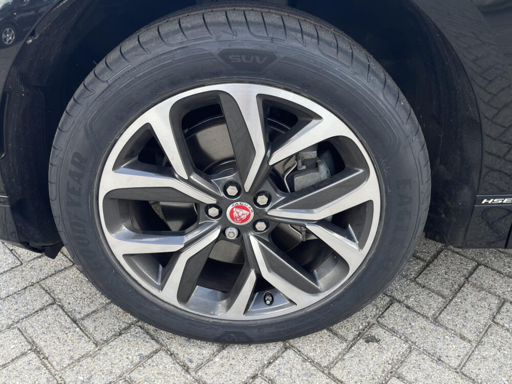 51576294-jaguar-i-pace-ev400-hse-tijdelijk-gratis-laadpaal-soh-939-afneembare-trekhaak-2018
