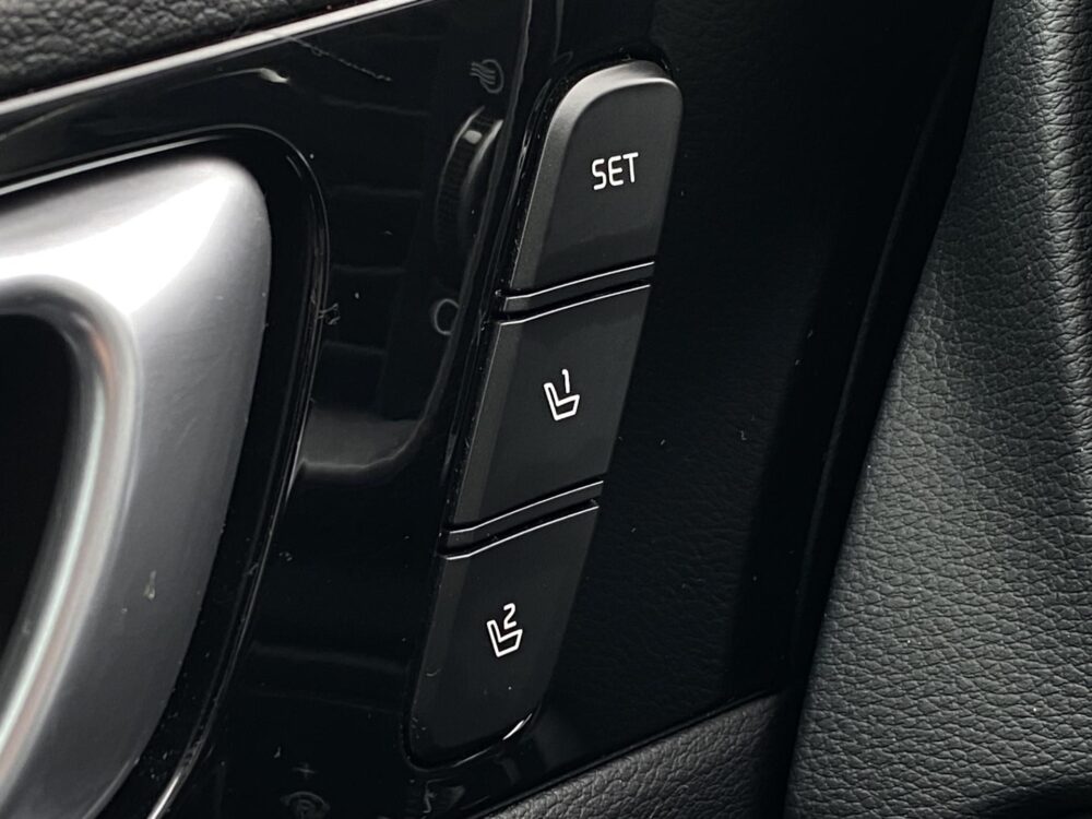 Kia ProCeed 1.5 T-GDi GT-PlusLine | Camerea | Pano | CarPlay |