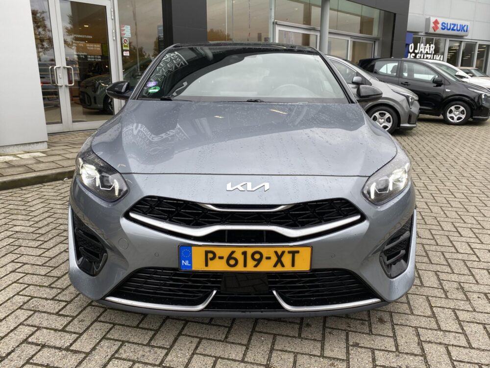 Kia ProCeed 1.5 T-GDi GT-PlusLine | Camerea | Pano | CarPlay |