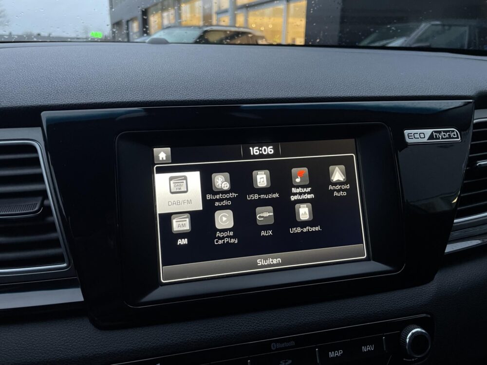 Kia Niro 1.6 GDi Hybrid Dynamic Plus Line Dealer onderhouden Leer Stoel en Stuurwielverwarming