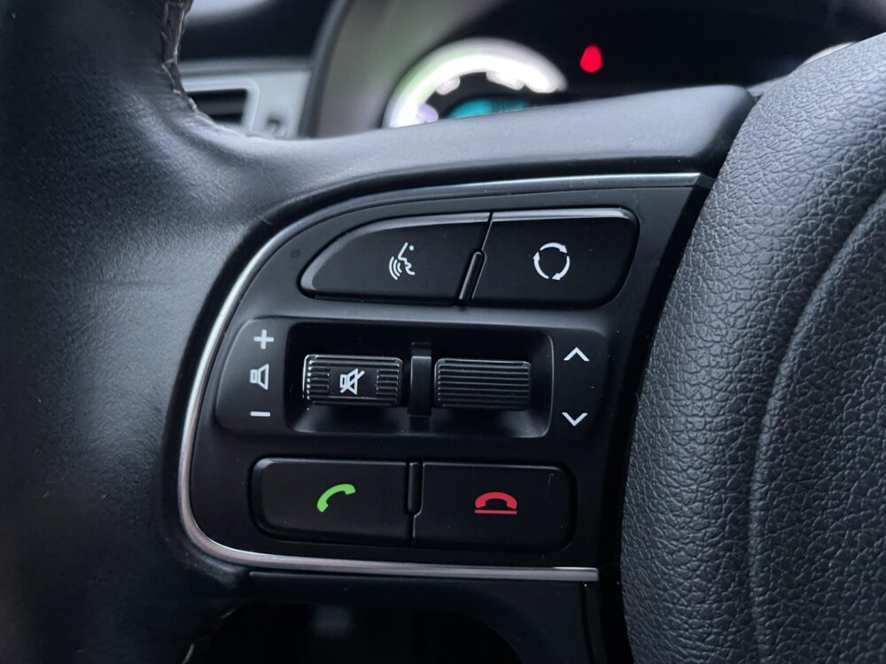 Kia Niro 1.6 GDi Hybrid Dynamic Plus Line Dealer onderhouden Leer Stoel en Stuurwielverwarming