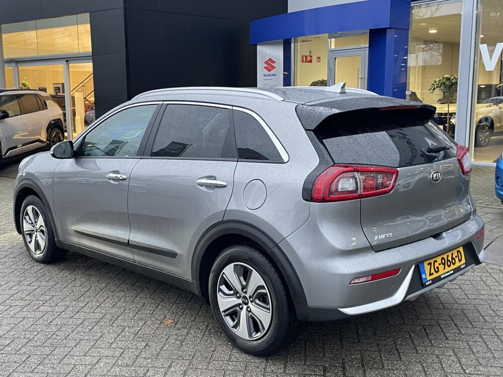 Kia Niro 1.6 GDi Hybrid Dynamic Plus Line Dealer onderhouden Leer Stoel en Stuurwielverwarming