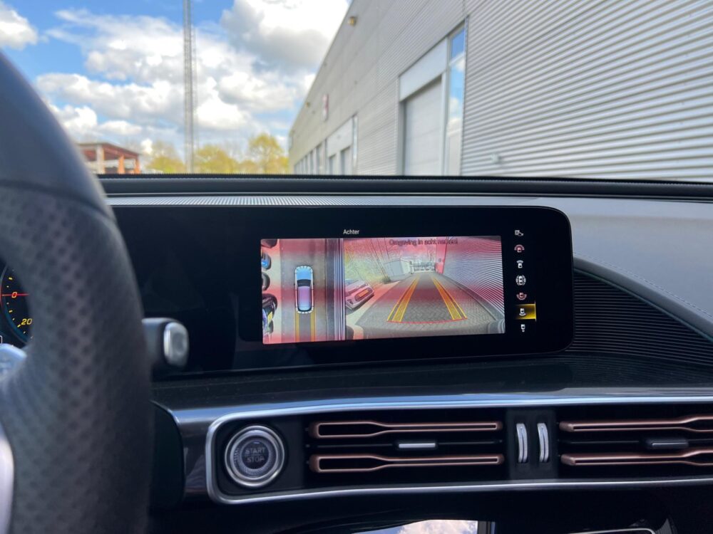 Mercedes-Benz EQC 400 4MATIC AMG Line 80 kWh | Multibeam LED | 360 Camera |