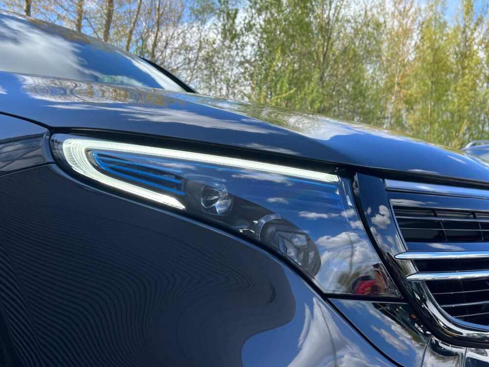 Mercedes-Benz EQC 400 4MATIC AMG Line 80 kWh | Multibeam LED | 360 Camera |