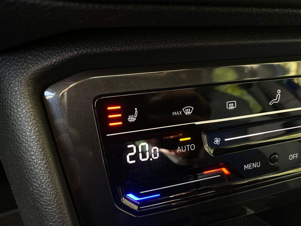 Volkswagen Tiguan R 2.0 TSI 4Motion | 320PK | DAB | Camera |