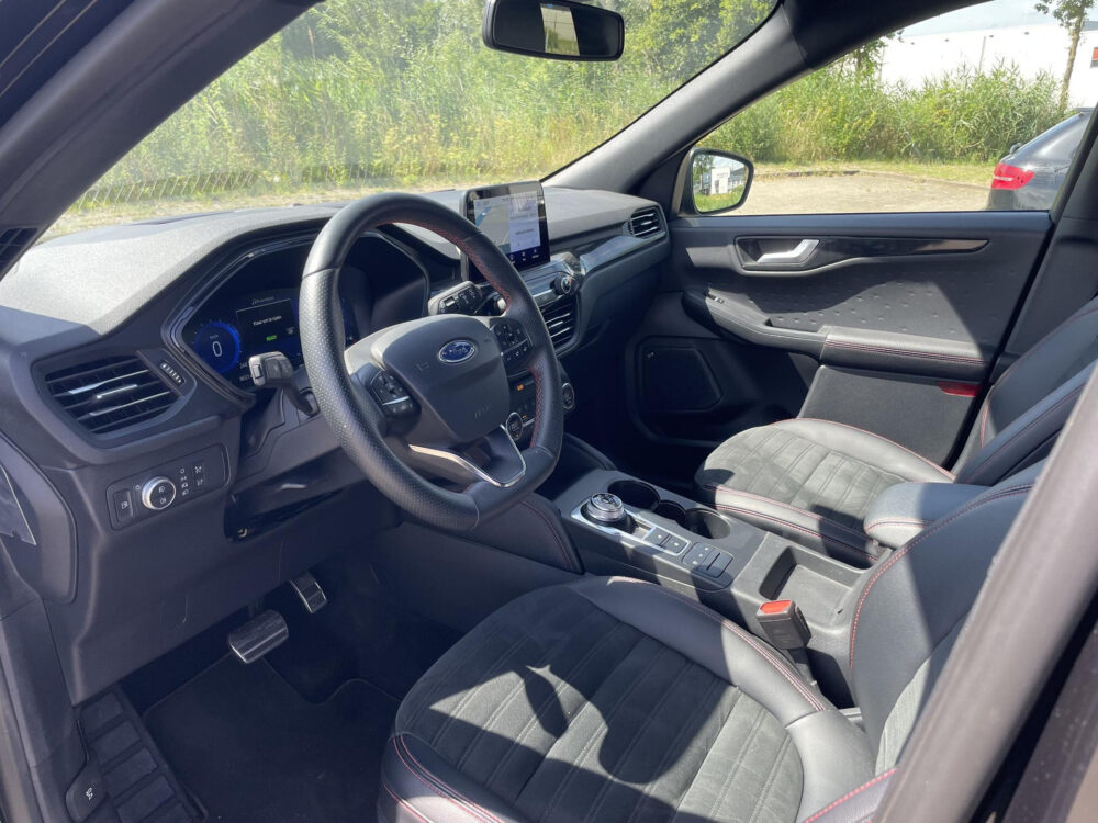 Ford Kuga 2.5 PHEV ST-Line | BTW| HUD | B&O | Cruise Control |