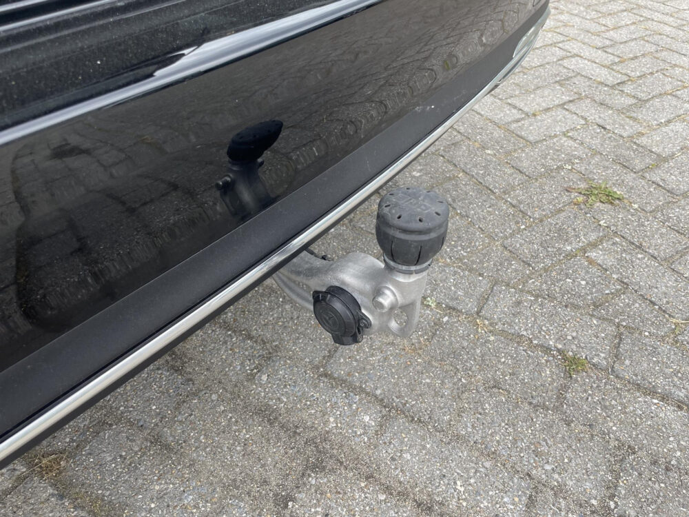 Mercedes-Benz E-Klasse Estate 300 e Luxury Line | BTW ! ! | Sfeerverlichting | Stoelverwarming | Apple carplay | Achteruitrijcamera |