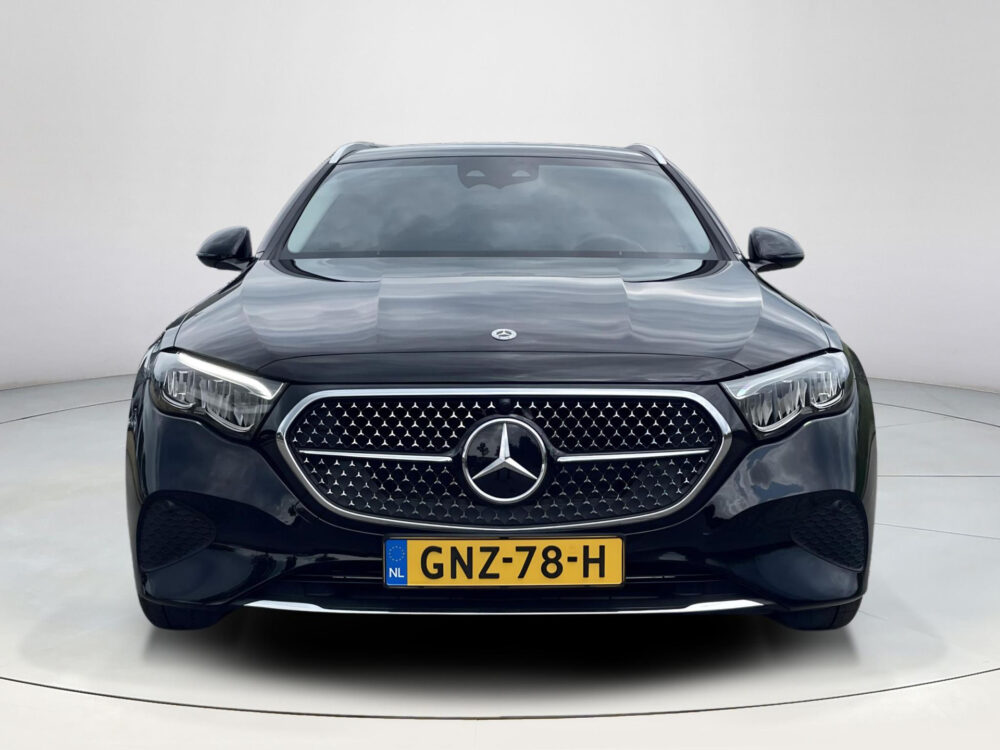 Mercedes-Benz E-Klasse Estate 300 e Luxury Line | BTW ! ! | Sfeerverlichting | Stoelverwarming | Apple carplay | Achteruitrijcamera |