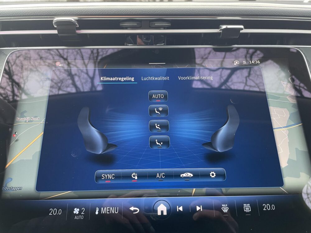 Mercedes-Benz E-Klasse Estate 300 e Luxury Line | Sfeerverlichting | Stoelverwarming | Apple carplay | Achteruitrijcamera |