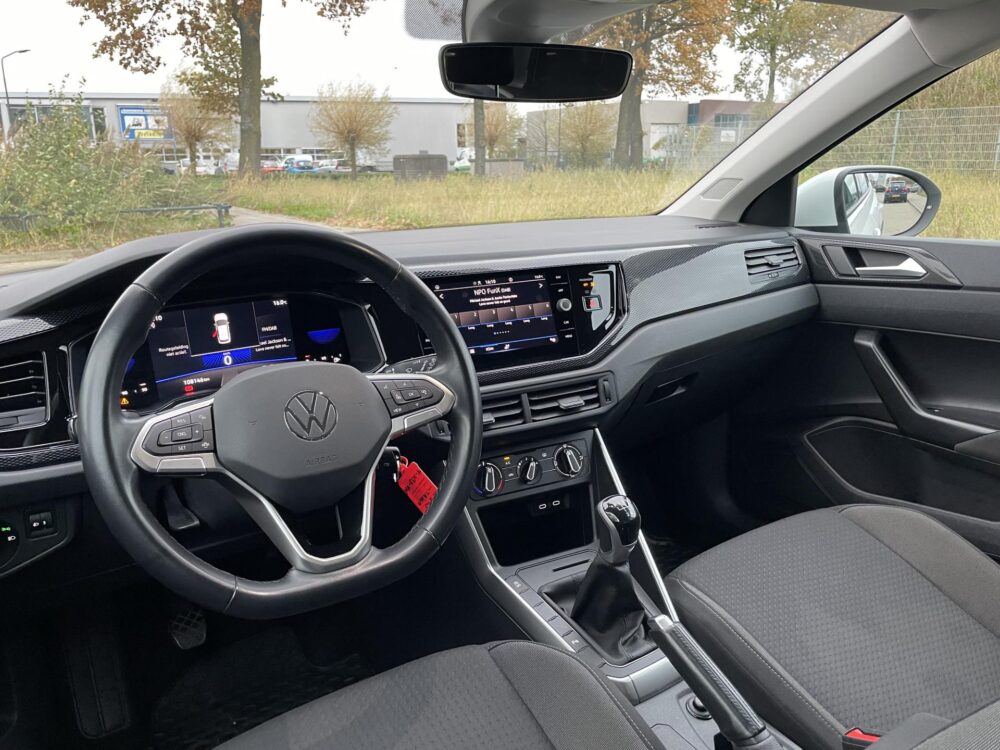 Volkswagen Taigo 1.0 TSI Life Business | Parkeersensoren | Lane assist |