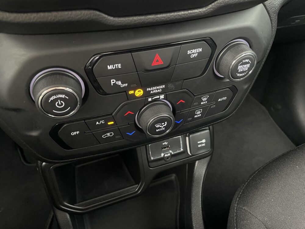 Jeep Renegade 1.4 MultiAir Longitude Navigatie |  Camera |