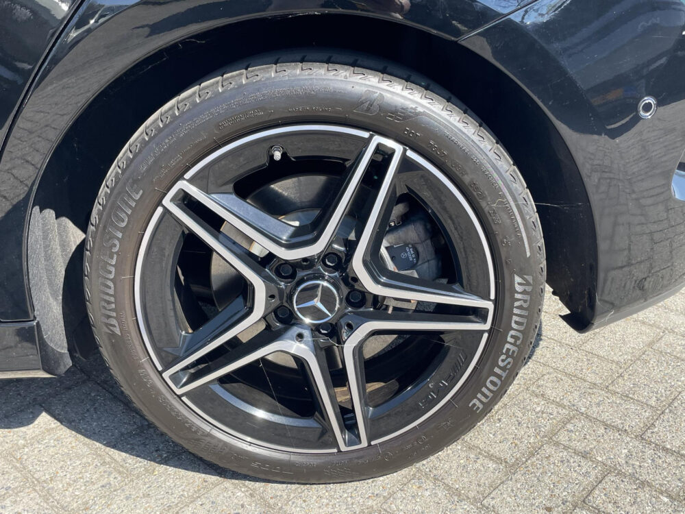 Mercedes-Benz B-klasse 250 e Business Solution AMG | Trekhaak |