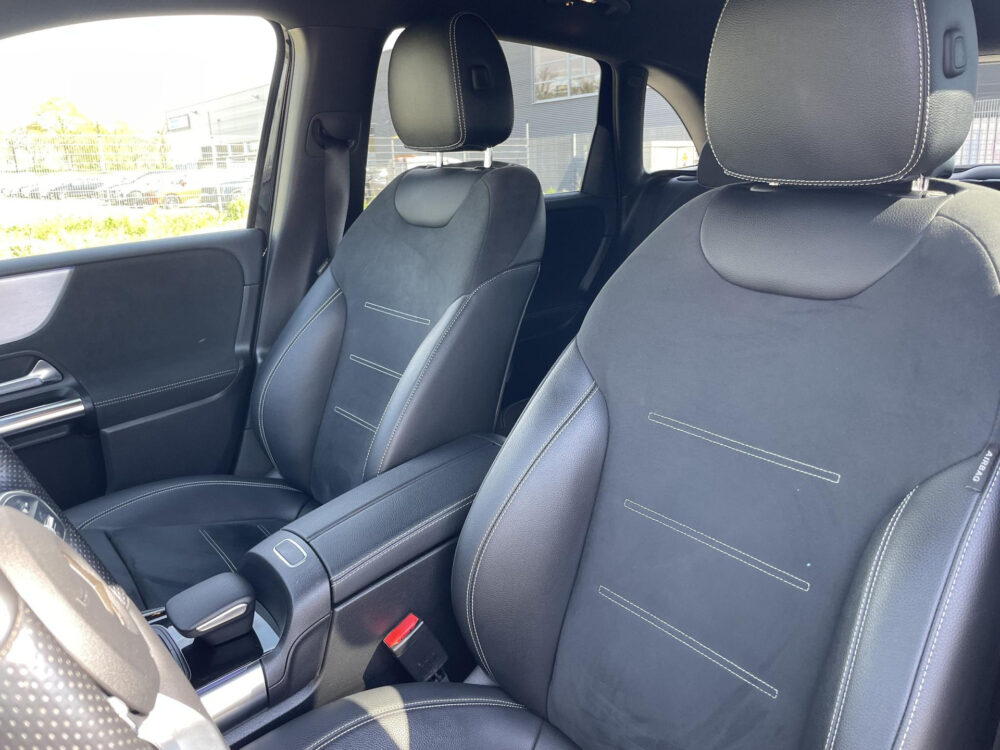Mercedes-Benz B-klasse 250 e Business Solution AMG | Trekhaak |