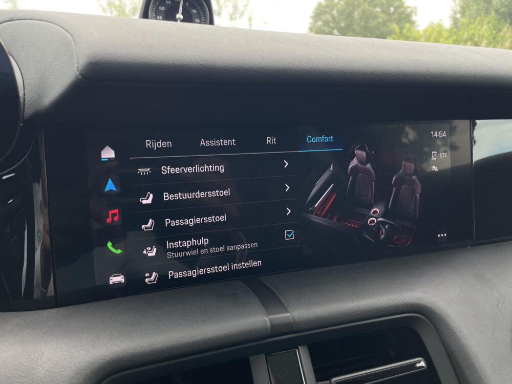 Porsche Taycan Cross Turismo 4S 93 kWh | BTW ! ! | Sport chrono | Pano | Elek memory stoelen |