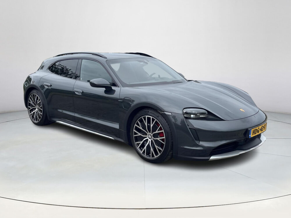 Porsche Taycan Cross Turismo 4S 93 kWh | BTW ! ! | Sport chrono | Pano | Elek memory stoelen |