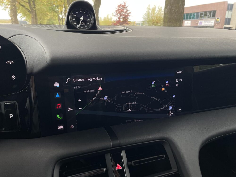 Porsche Taycan Cross Turismo 4S 93 kWh | Sport chrono | Pano | 20” |