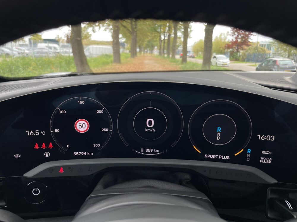 Porsche Taycan Cross Turismo 4S 93 kWh | Sport chrono | Pano | 20” |