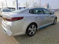 Kia Optima 2.0 GDI PHEV Business DynamicLine | Climate control | Navigatie | Cruise control | camera |